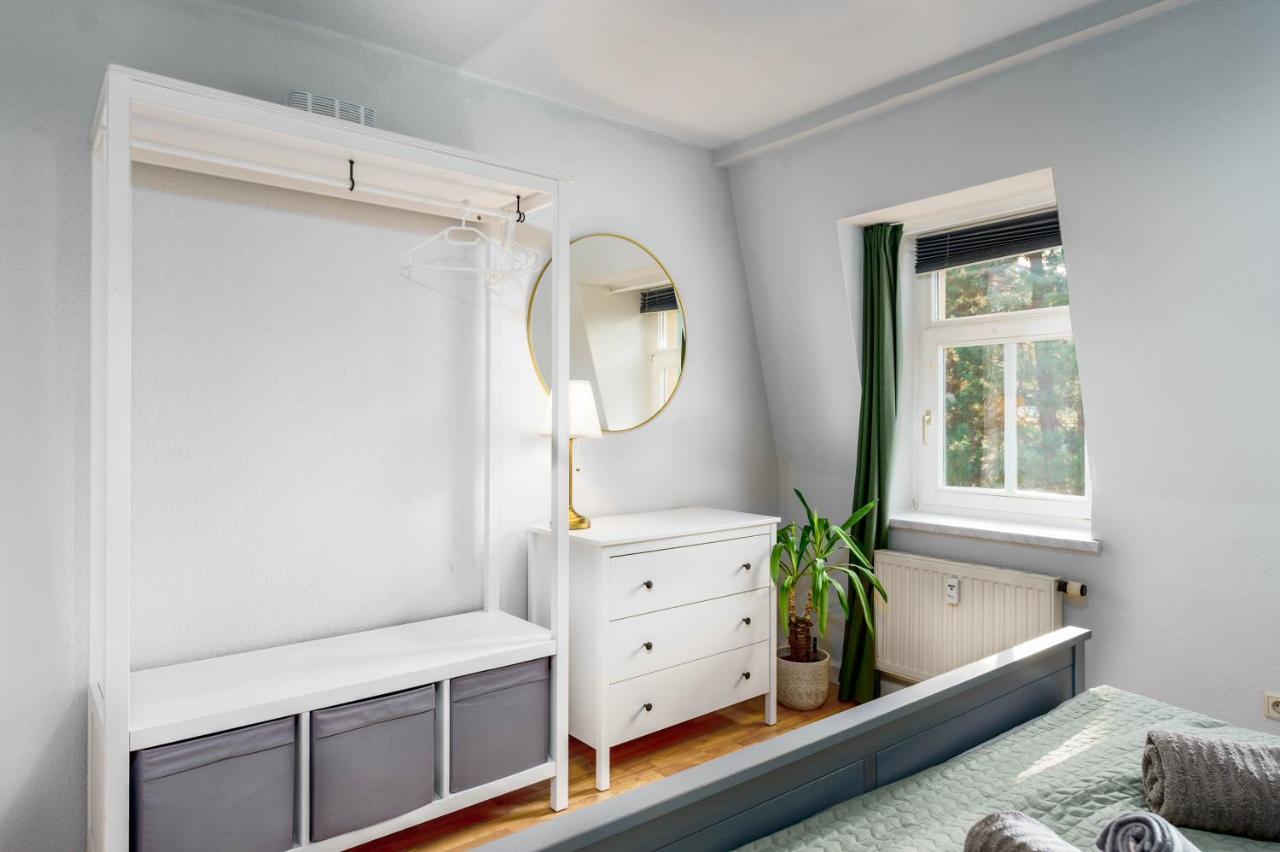 2R Apartment Perfect For Families! Kitchen - Parking - Netflix เดรสเดน ภายนอก รูปภาพ