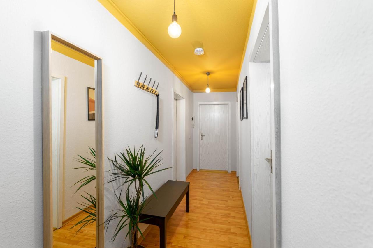 2R Apartment Perfect For Families! Kitchen - Parking - Netflix เดรสเดน ภายนอก รูปภาพ